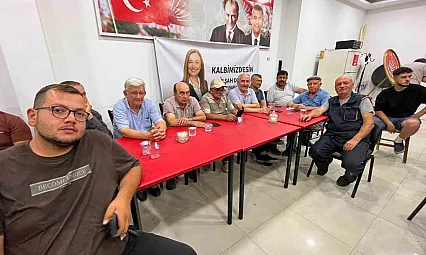 CHP'de 150 kişi istifa etti
