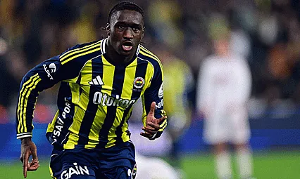 Fenerbahçe'de Sidiki Cherif için Premier Lig'den resmi teklif: İşte istenen rakam!