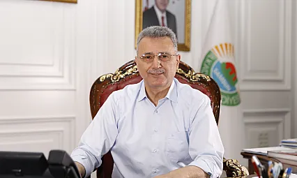 İlkadım'da çöp konteynerleri düzenli dezenfekte ediliyor