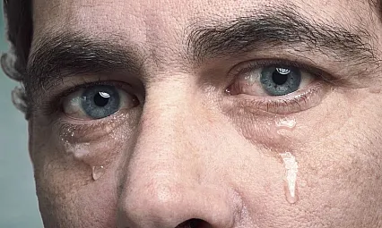 İnsanlar neden ağlar? bilimsel ve anlamsal boyutuyla gözyaşı