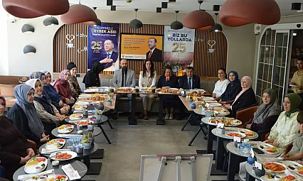Karaaslan Havza'da kadınlarla buluştu: 'Sel dönemindeki gayretleriniz bize güç verdi'