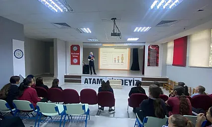 Öğrencilere sağlık eğitimi