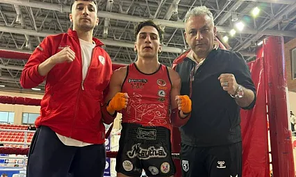 OMÜ Muay Thai Takımı Türkiye Şampiyonası'ndan çifte madalya ile döndü