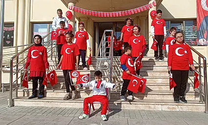 Samsun Havza'da özel öğrencilerin Cumhuriyet Bayramı kutlaması