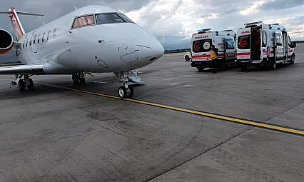 Uçak ambulans 20 haftalık Ertuğrul bebek için havalandı
