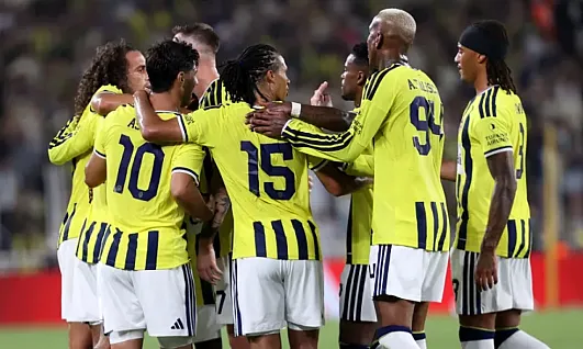Fenerbahçe'den Net Tarife: Sturm Graz'ı 2-0'la Geçti