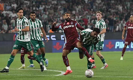 Konyaspor'dan Trabzonspor'a erken şok: 1-0