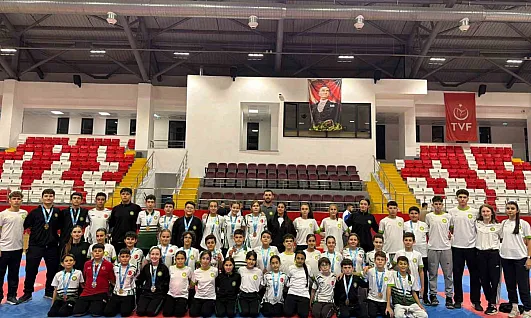 Manisa BBSK'dan 63 madalyalı şampiyonluk
