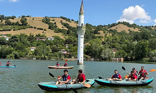 Milli Sporculardan Bafra'da Kano Keyfi