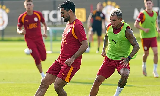 Okan Buruk yeni sezon mesaisini sürdürüyor