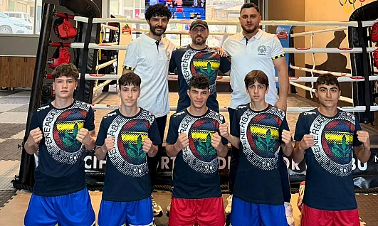 Samsunlu Fenerbahçeli milli boksörler Amasya'da altın madalya için ringe çıkacak