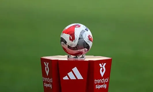 Süper Lig'de bugün 3 kritik mücadele: İşte günün maç takvimi