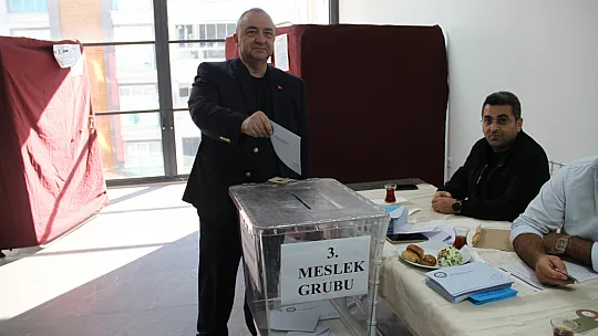 Çarşamba TSO'da Ayhan Sonkaya yeniden başkan