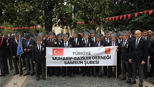 'Yokluk içinde istiklaline sahip çıkan bir millet'