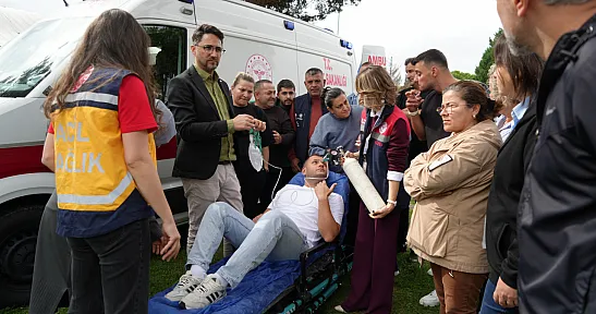 Samsun'da işitme engellilere ve sağlık personeline özel eğitim