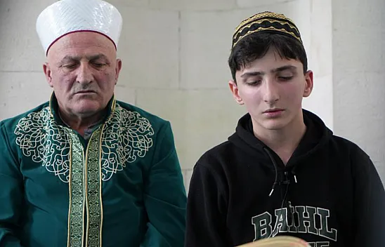 Baba imam, oğul hafız: Hayal aynı camide gerçek oldu