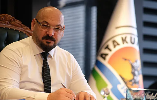 Başkan Türkel'den 8 mart mesajı: 'Tam katılımcı yönetim anlayışıyla canla başla çalışacağız'