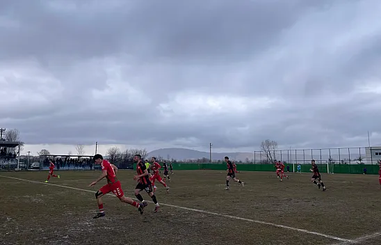 Ladik Belediyespor sahasında Turhalspor'u 2-1 yendi