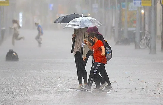 Samsun'a kaç milimetre yağmur düştü? Samsun'da 24 Saatte rekor yağış