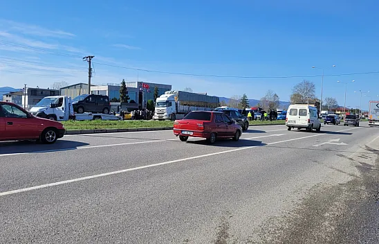 Samsun'da feci kaza: İki aracın çarptığı yaya hayatını kaybetti