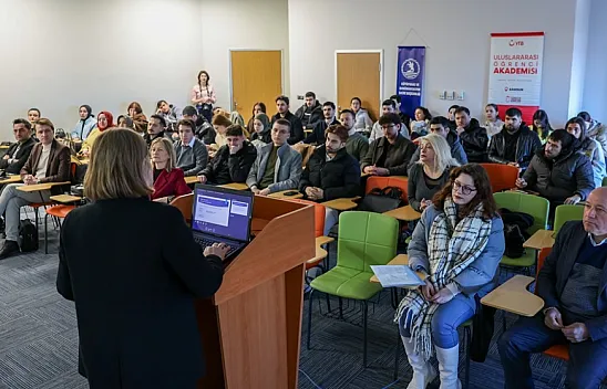 Samsun'un ilk kadın milletvekili anıldı