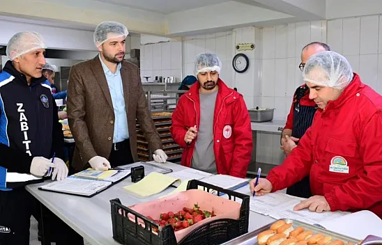 Terme'de Ramazan öncesi pastanelere hijyen denetimi