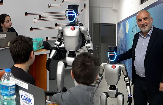 Türkiye'nin nüfusa kaydedilen ilk robotu şimdi de işe başladı.. Şimdi Canik'te!