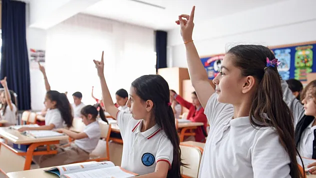 1. sınıflar ve okul öncesi için uyum haftası ne zaman başlayacak? MEB takvimi açıklandı