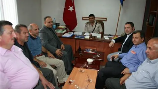 Yüzbaşı Gündoğdu'yu makamında ziyaret ettiler