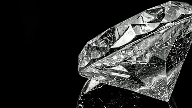 Rusya'nın 4,7 milyar dolarlık elmas ihracatı yeni yaptırımların hedefinde