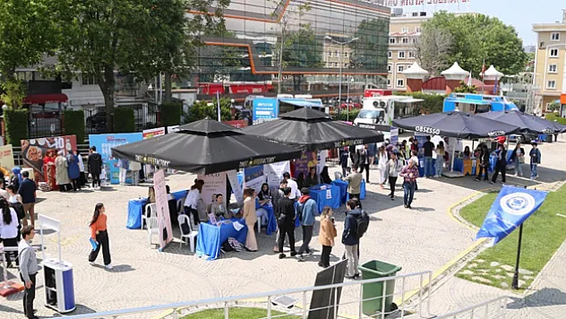 Yarının insan kaynağı gençler 100'e yakın firma ile bir araya geldi