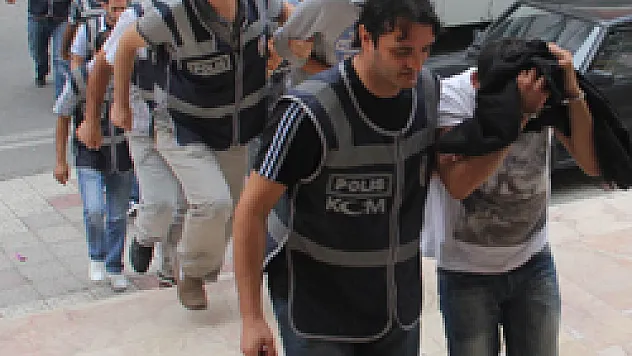 Operasyon zanlısı 11 kişi adliyede