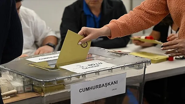 Kullanılan oy 1 milyon 912 bini aştı