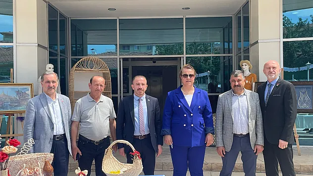 El sanatları sergisi ve atölye çalışmaları Alaçam Gençlik Merkezi'nde sergilendi