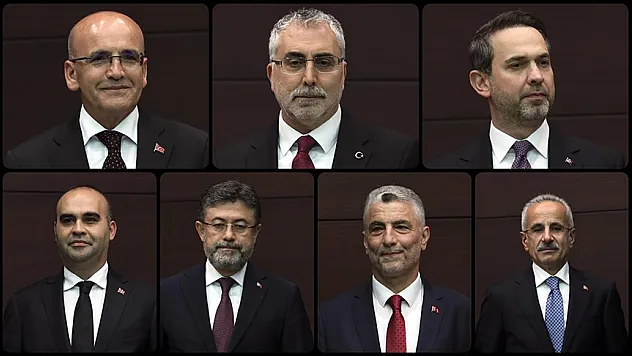 Ekonomi yönetiminin ajandasında 'enflasyonla mücadele' ve 'toplumsal refah' öne çıkıyor