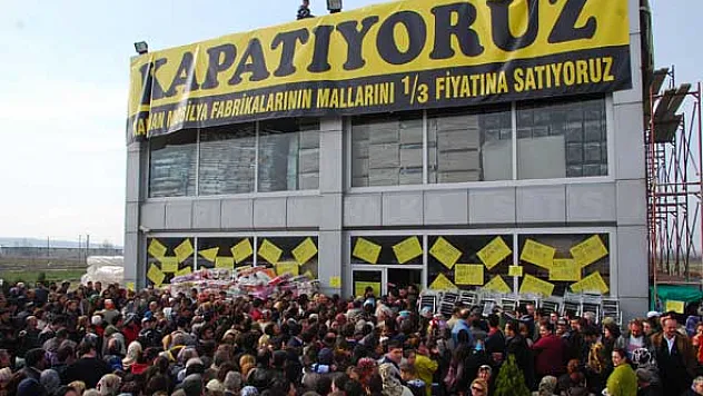 'Kapatıyoruz' diyerek halk kandırılıyor mu?