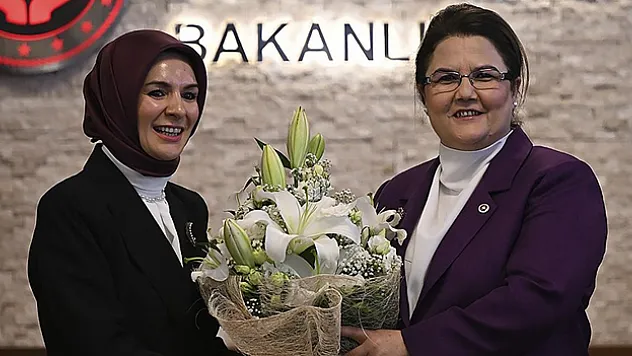 Bakan Mahinur Özdemir Göktaş: Aileyle ilgili çalışmalara ağırlık vereceğiz