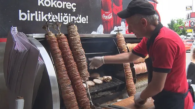 Yunanistan bu sefer de 'kokoreçi' sahiplendi