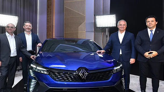 Yeni Clio Türkiye'de tanıtıldı, Eylül'de satışta