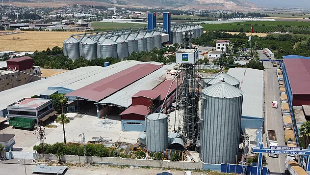 Cumhurbaşkanı Erdoğan'ın açıkladığı fiyat sevindirdi, lisanslı depolarda kuyruk oluştu