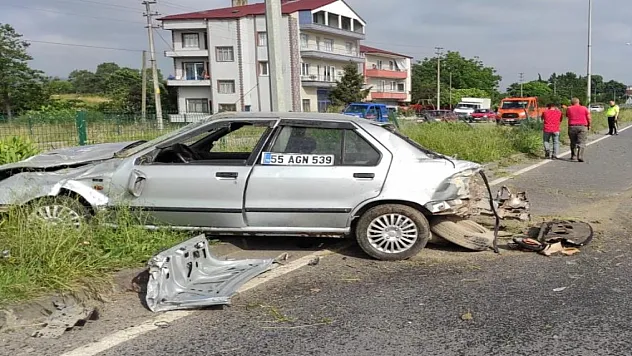Samsun'da iki otomobil çarpıştı: 2 yaralı