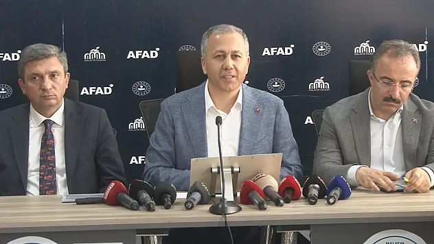 İçişleri Bakanı Yerlikaya: '330 bin depremzedenin kira yardımı bayram öncesi verilecek'