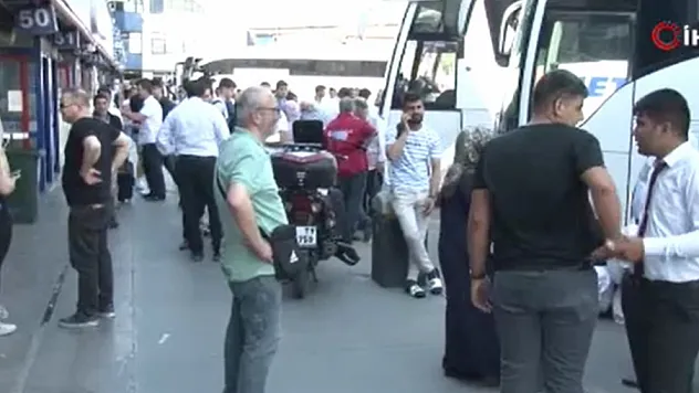 Otogarda bayram yoğunluğu başladı