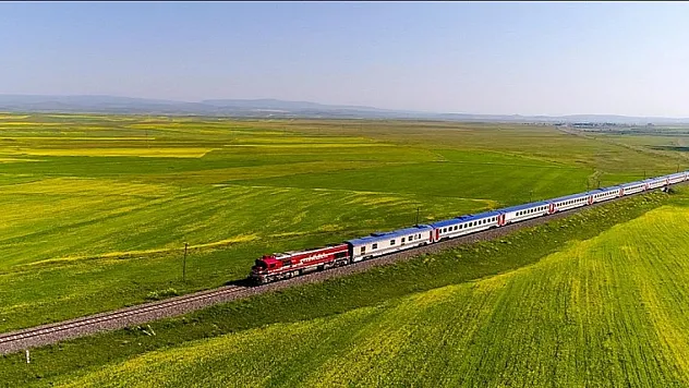 Bayramı fırsata çeviren gezi tutkunları Doğu Ekspresi'nde yoğunluk oluşturdu