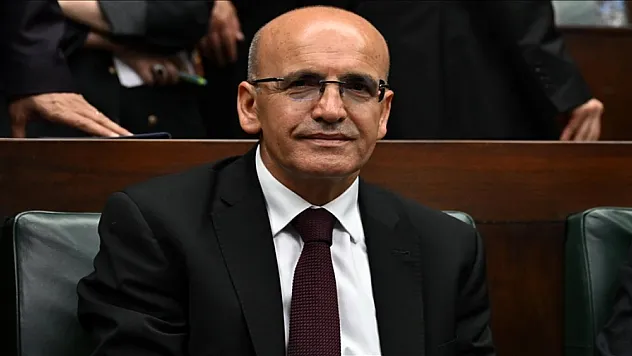 Hazine ve Maliye Bakanı Şimşek'ten Türkiye'nin kara parayla mücadelesinde kararlılık vurgusu