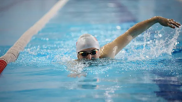 Dünya şampiyonu paletli yüzmeci, Avrupa Şampiyonası'nda madalya peşinde