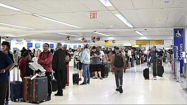 ABD'de kötü hava koşulları nedeniyle 2 binden fazla uçuş ertelendi veya iptal edildi