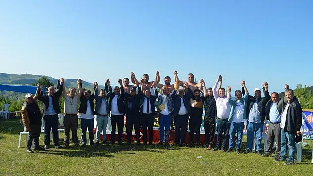 1440 rakımda nefes kesen festival