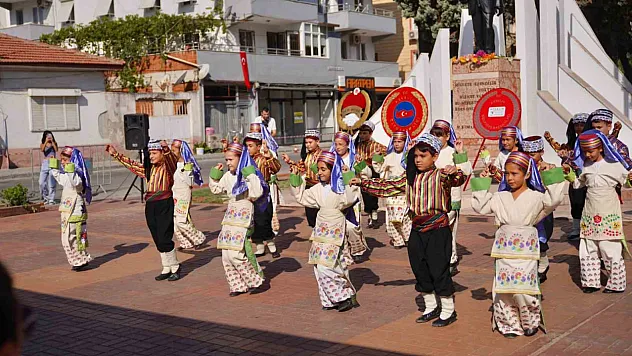 103. Yıldönümü coşkusu