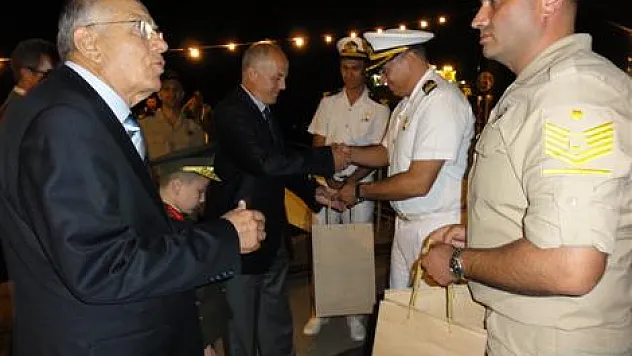 Şehit ve Gazi aileleri denizaltında